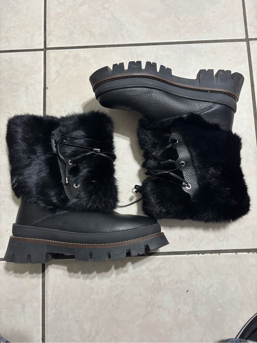 Overland Fur Trim LaceUp Black Leather Boots size 40 EU/ 9 US